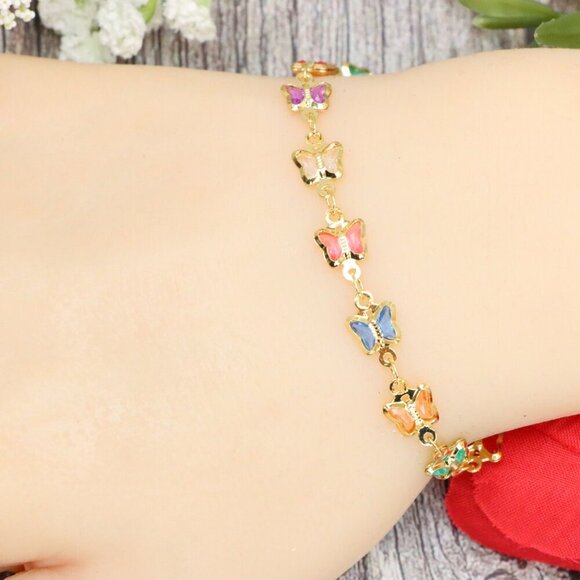 "Trendy Handmade Bracelet – A Stylish Gift for Women & Girls, MAR091815 - Picture 3 of 10